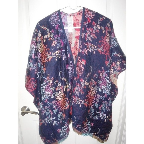 Chicos Reversible Ruana Sweater OSFA - Picture 4 of 12